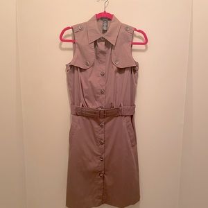NWOT. Fylo sleeveless shirt dress. Size small.